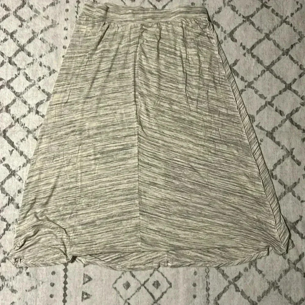 Women’s Cato Woman Skirt Plus Size Sportswear Maxi Skirt No Split NWT Size 22/24